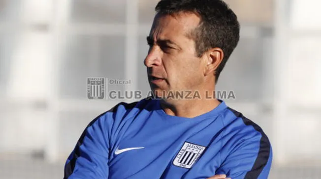 Guillermo Sanguinetti seguirá en Alianza Lima.