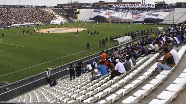 Alianza Lima: "Blanquiazules" esperan regresar a su estadio 