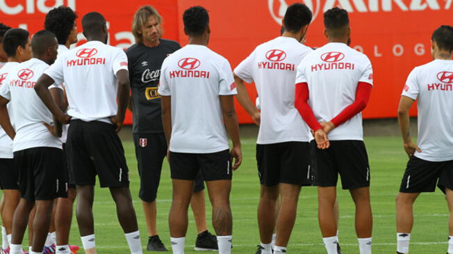 Selección Peruana: otros jugadores que pagan bien son Cristian Benavente, Jean Deza o Carlos Zambrano. 
