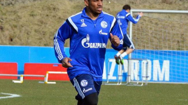 Schalke 04: Jefferson Farfán entrena duro para llegar a la Copa América de Chile.