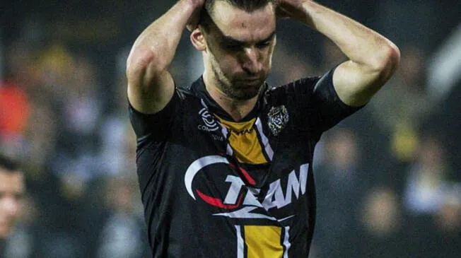 Futbolista belga falleció tras sufrir un paro cardiáco en pleno partido