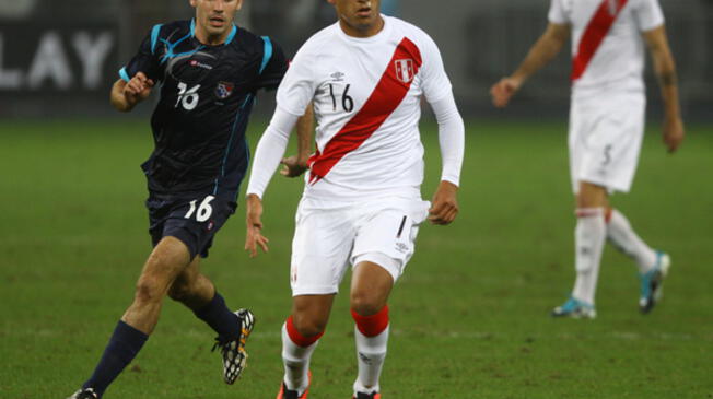 Hernán Hinostroza ha jugado en San Martín, Zulte y Alianza Lima.