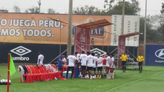 Selección Peruana: Ricardo Gareca prueba sistema defensivo en la Videna.