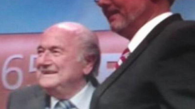 Elecciones FIFA: Manuel Burga saludó al reelecto presidente Joseph Blatter en Zúrich