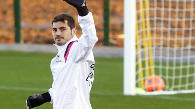 Real Madrid: Iker Casillas encontró en la lesión de Navas, la fórmula para quedarse en España.