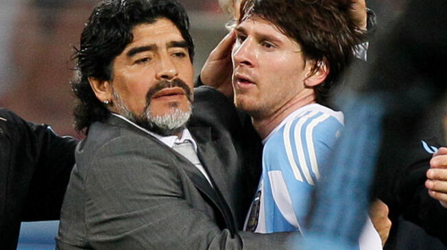 Diego Armando Maradona y Lionel Messi en el Mundial Sudáfrica 2010.