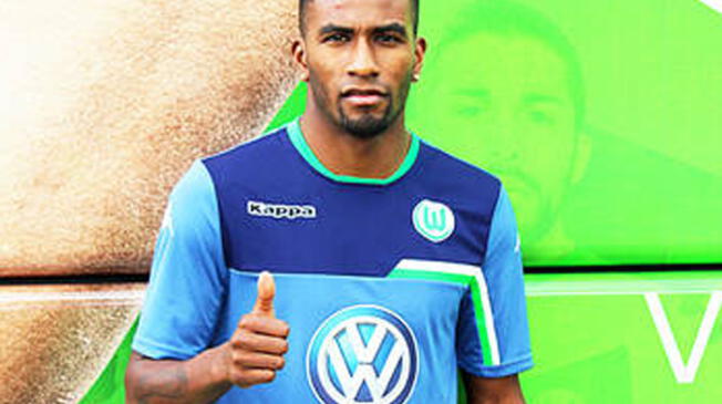 Carlos Ascues jugará en el Wolfsburgo las próximas tres temporadas.