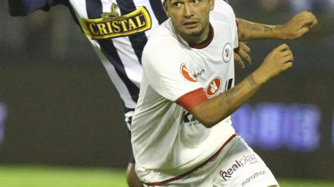 Reimond Manco jugó en Alianza Lima hasta 2008 antes de fichar por el PSV Eindhoven.