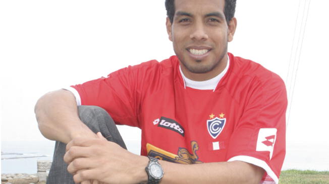 Piero Alva jugará en Cienciano en el Torneo Clausura.