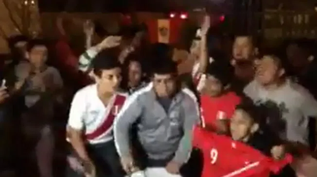 Perú vs. Chile: hinchas llegaron hasta la concentración 'mapocha' y no los dejarán dormir