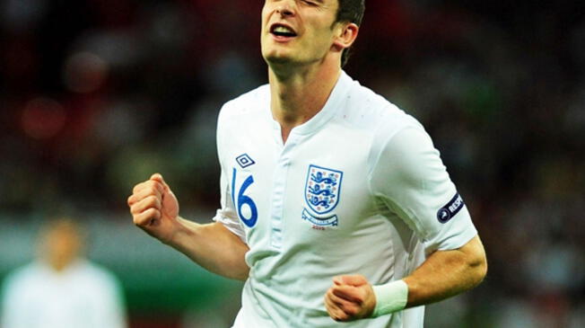 Adam Johnson jugó 12 partidos con la Selección inglesa. Nunca destacó. 