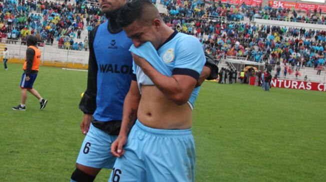 Twitter: jugadores del Real Garcilaso temieron lo peor en accidentado vuelo a Cajamarca 