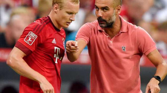 Pep Guardiola no tiene una comunicación fluida con el volante del Bayern Múnich, Sebastian Rode. 