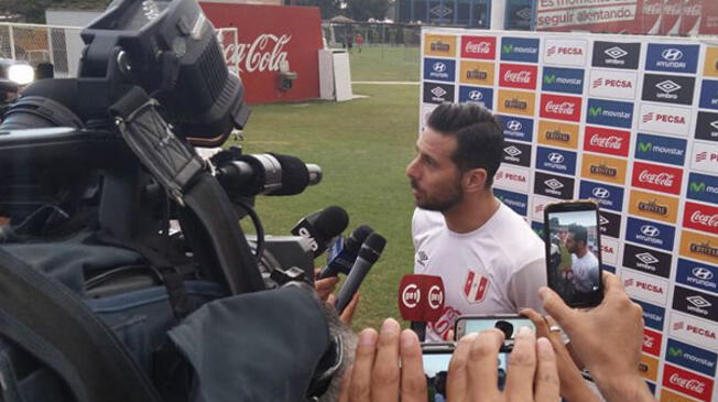 Perú vs. Venezuela: Claudio Pizarro es duda por una contractura en última práctica