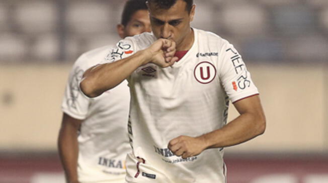 Diego Guastavino su primer gol en su vuelta a la "U": a Colo Colo en La Noche Crema.