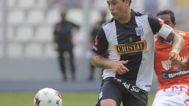 Walter Ibáñez es el defensa extranjero más goleador en la carrera de Alianza Lima.
