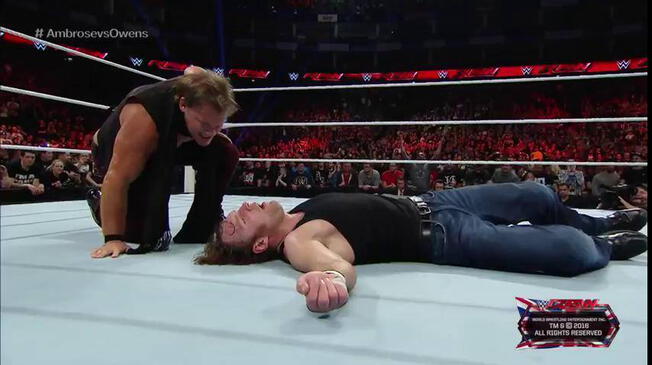 Ambrose fue atacado por Jericho despuès de su lucha