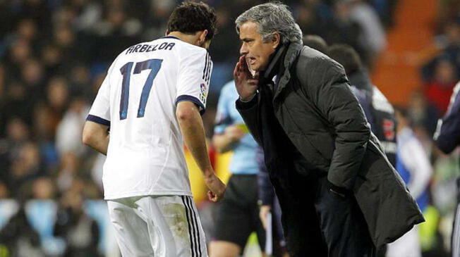 José Mourinho considera a Arbeloa un modelo de jugador. Lo recuerda de su paso por el Real Madrid. 