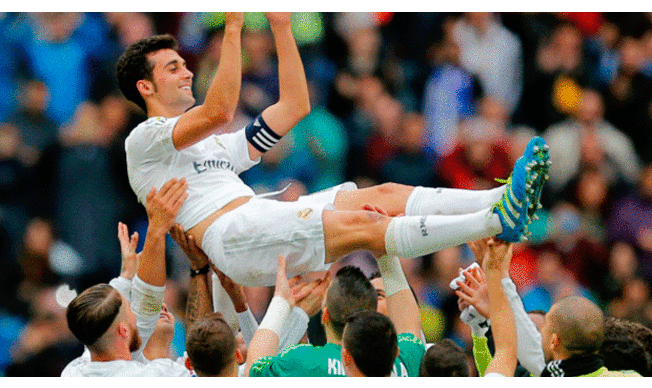 Real Madrid homenajeó a lo grande a Álvaro Arbeloa ¿Casillas mereció trato similar? 