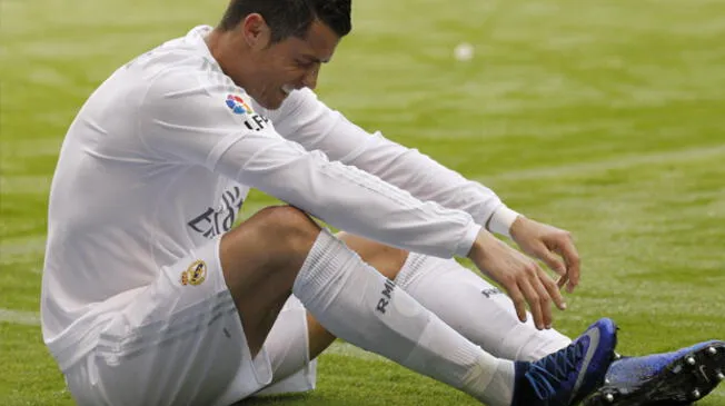 Cristiano Ronaldo no volvió al campo tras en el entretiempo en Riazor. ¿Será una lesión grave?