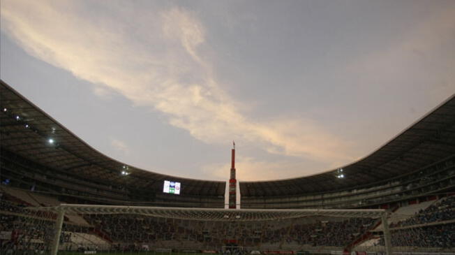 Universitario vs. Ayacucho FC: árbitros se confundieron de estadio y retrasaron partido de reservas