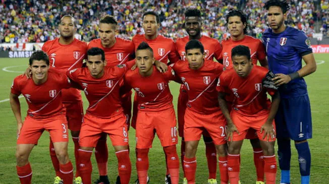 La alineación de Perú ante Brasil en la Copa América Centenario.