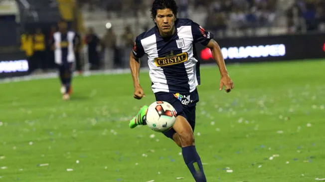 Alianza Lima: Vílchez jugó clásico incómodo por retención, pero se iría en diciembre.