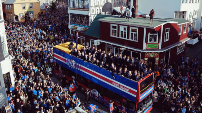 El plantel de Islandia fue recibido a lo grande a la vuelta de la Eurocopa 2016.