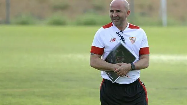 Jorge Sampaoli plantea dirigir a la selección argentina y al Sevilla en simultáneo.