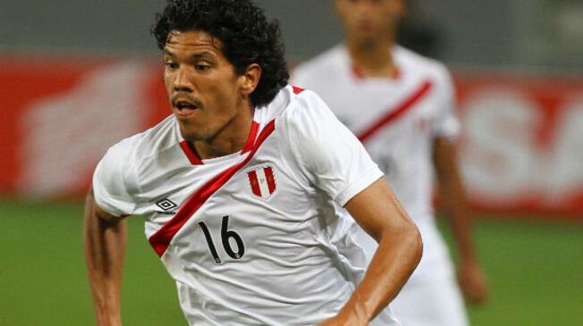 Selección Peruana: Óscar Vílchez sería titular en La Paz frente a Bolivia.