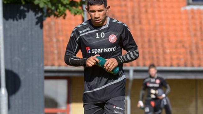Edison Flores: 'Orejas' feliz por su debut en el Aalborg BK