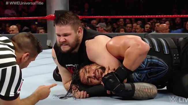  Owens derrotó a Reigns con ayuda de Rusev y defenderá su título ante Rollins en Clash of Champions