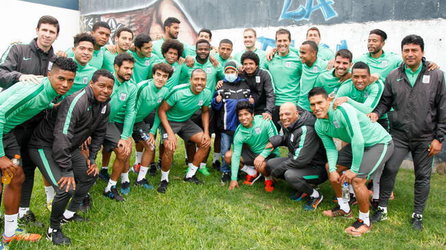 Alianza Lima se unió por el pequeño Jean Carlo Martínez, niño símbolo de la Teletón.