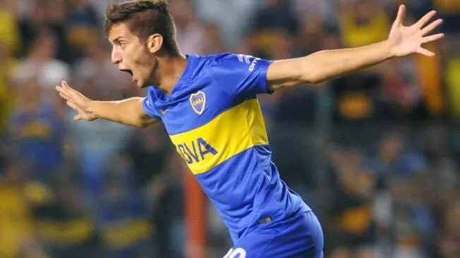 Rodrigo Bentancur celebra un gol con Boca Juniors.