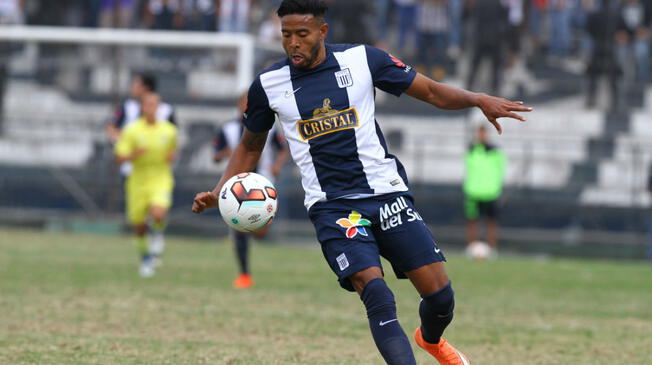 Alianza Lima lucha por renovar a Lionard Pajoy, Luis Ramírez y Óscar Vílchez.