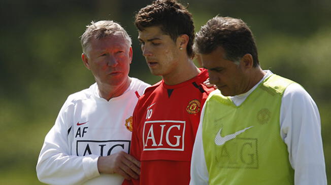 Cristiano Ronaldo junto a Sir Alex Ferguson durante su etapa en el Manchester United.