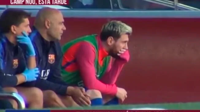 Lionel Messi volvió a aparecer con la camiseta del Barcelona, anotó un gol, pero antes de ingresar al campo sufrió en el banquillo.