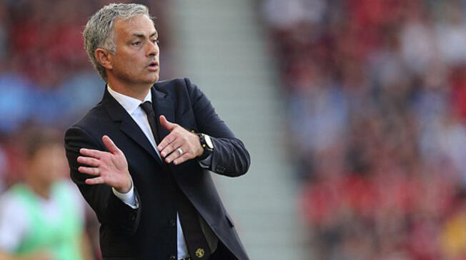 El Manchester United con José Mourinho aún no brilla sobre el césped. ¿Habrán problemas en el vestuario?