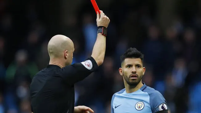 Agüero sufre dura sanción en la derrota ante Chelsea 