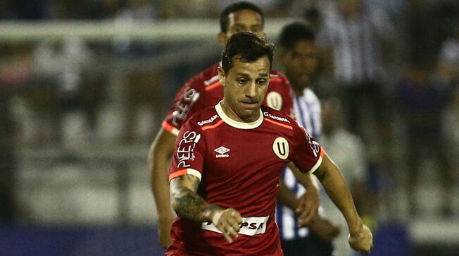 Universitario: Diego Guastavino y su reacción tras la derrota ante Alianza Lima.