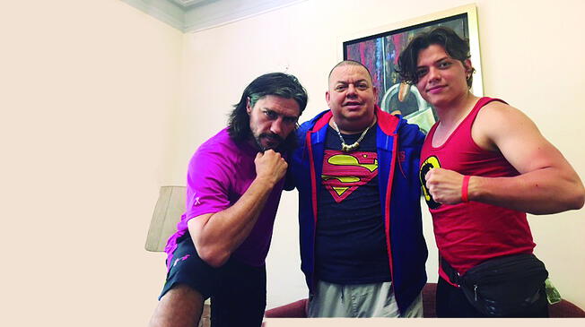 el ex campeón en parejas de wwe, paul london jutno a hugo “atangana” savinovich y el luchador colombiano jhoan stambuk son parte del imperio.