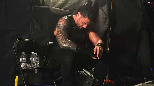 Roman Reigns habló luego de retirar a The Undertaker: “No lo quería hacer”