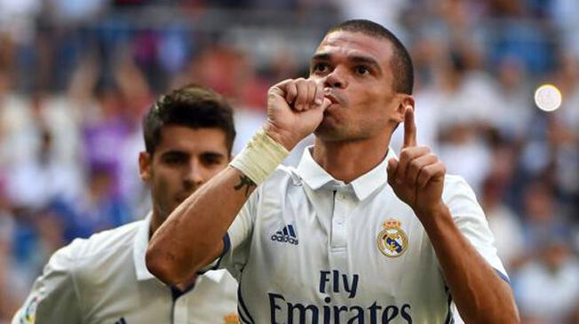 Pepe seguiría jugando la Champions League para la próxima temporada. 