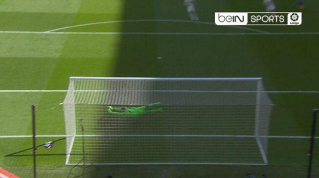 Griezmann pudo inaugurar el marcador en el Santiago Bernabéu.