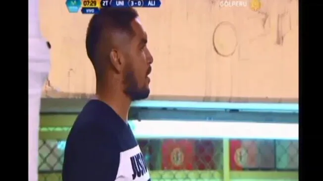 Juan Manuel Vargas no jugó el clásico entre Universitario y Alianza Lima.