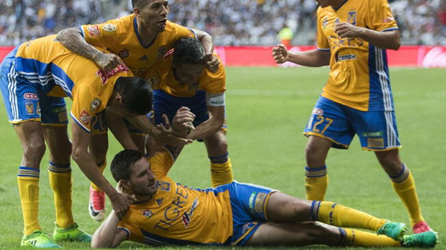 Tigres venció 2-0 al Monterrey en las Liguillas 2017.