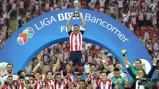 Chivas derrotó a Tigres y se coronó campeón de las Liguillas 2017 de la Liga MX.