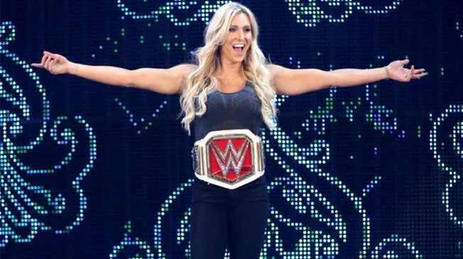 Charlotte envió saludos al Perú previo a su visita en WWE Live que se realizará en Perú.