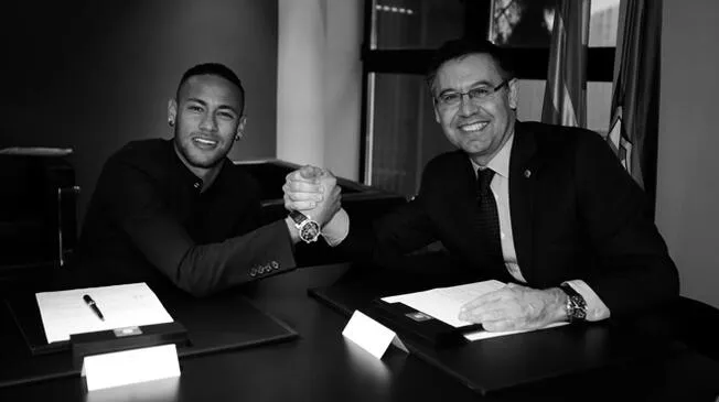Neymar Jr cuando firmaba su renovación con Barcelona 