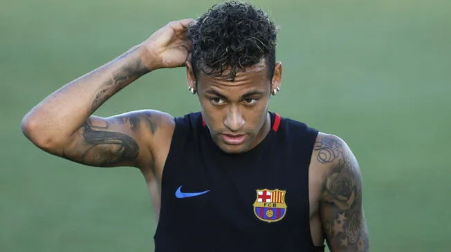 Neymar parece tener cerrado su acuerdo con el PSG y en los próximos días se oficializaría el vínculo. 